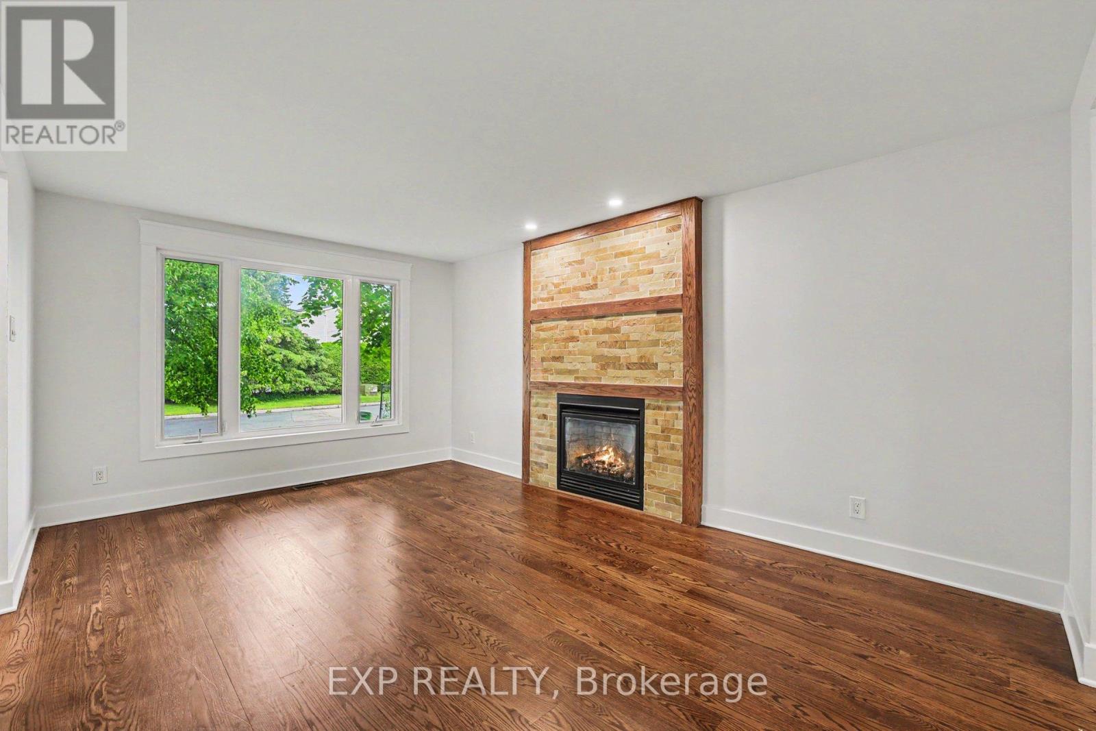 241 Anglehart Avenue, Ottawa, Ontario  K1E 2V7 - Photo 8 - X13440290