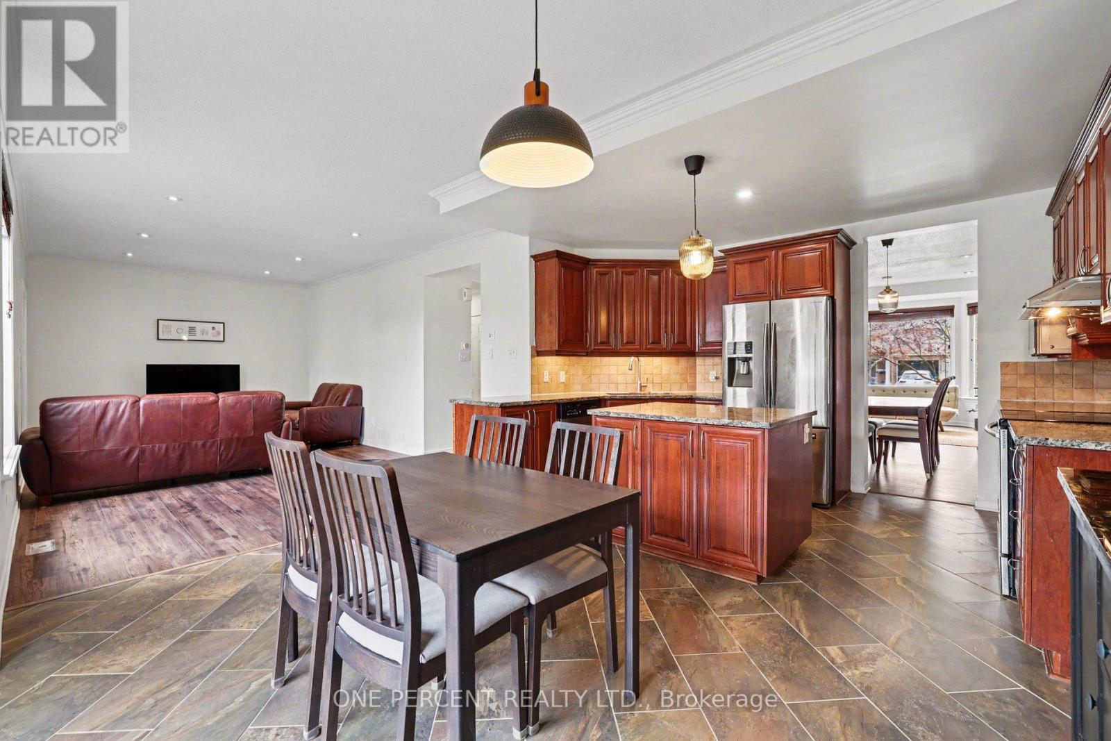 860 Taradale Drive, Ottawa, Ontario  K2J 5P3 - Photo 10 - X13440440