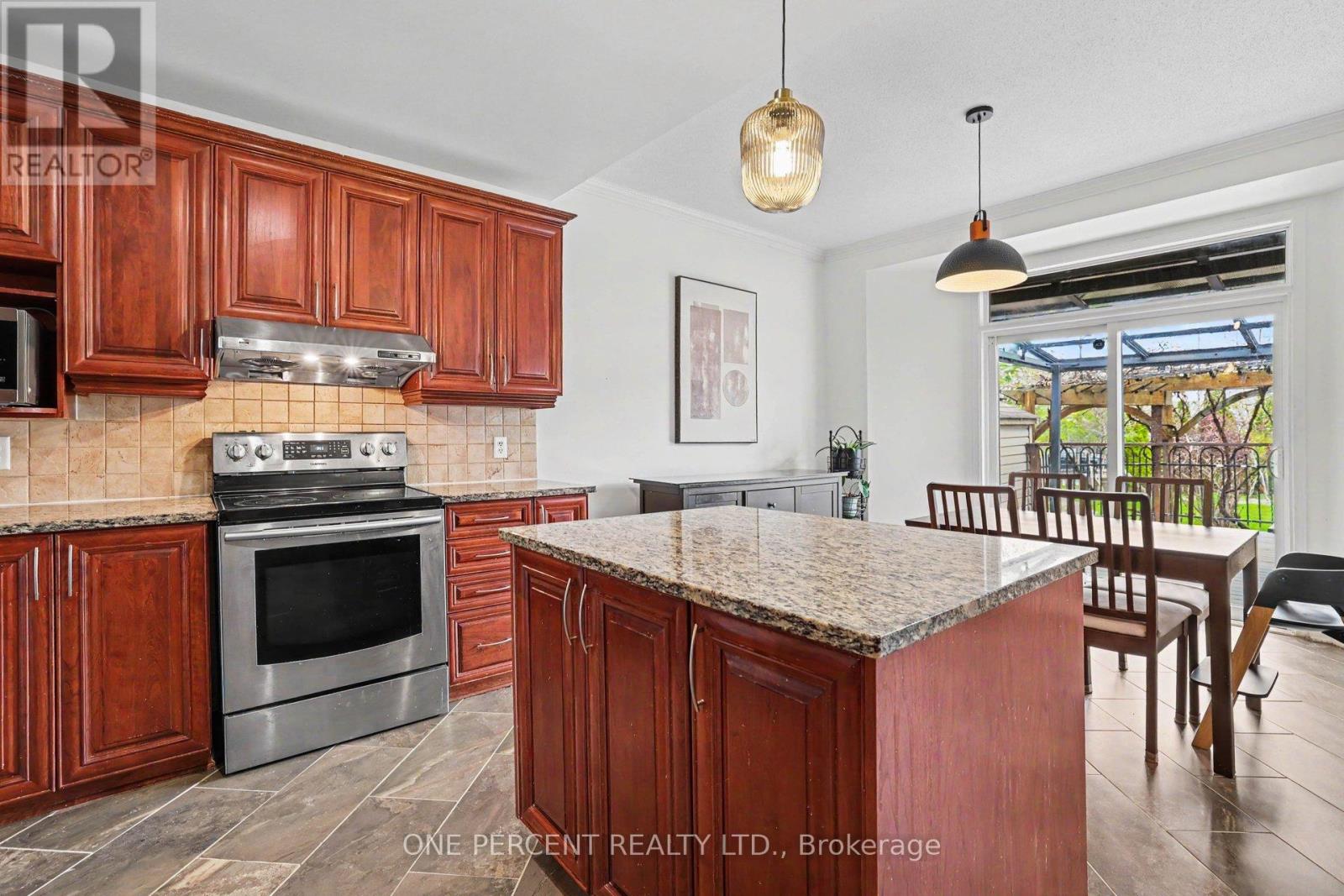 860 Taradale Drive, Ottawa, Ontario  K2J 5P3 - Photo 9 - X13440440