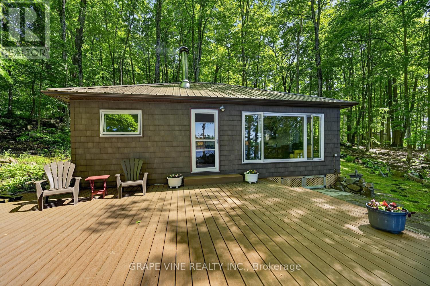 1010 FIREFLY LANE, Frontenac, Ontario