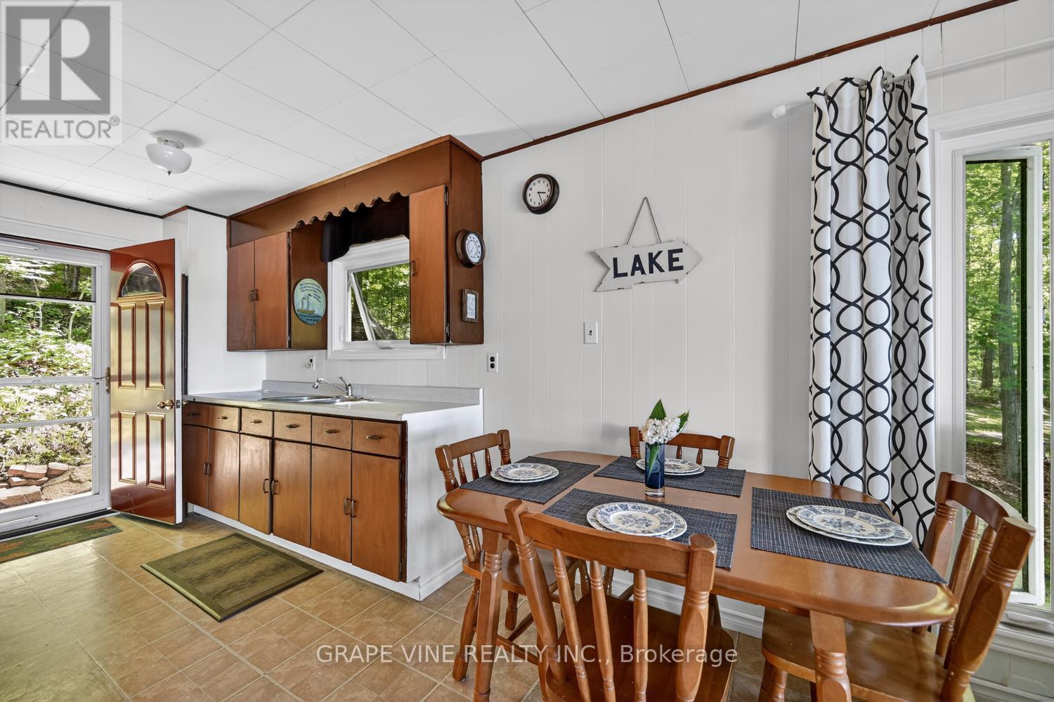 1010 Firefly Lane, Frontenac, Ontario  K0H 2L0 - Photo 14 - X13440598