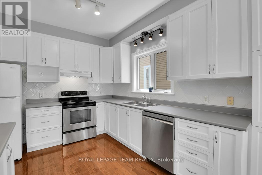 763 Long Point Circle, Ottawa, Ontario  K1T 4H5 - Photo 15 - X13440790