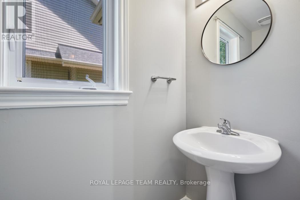 763 Long Point Circle, Ottawa, Ontario  K1T 4H5 - Photo 18 - X13440790
