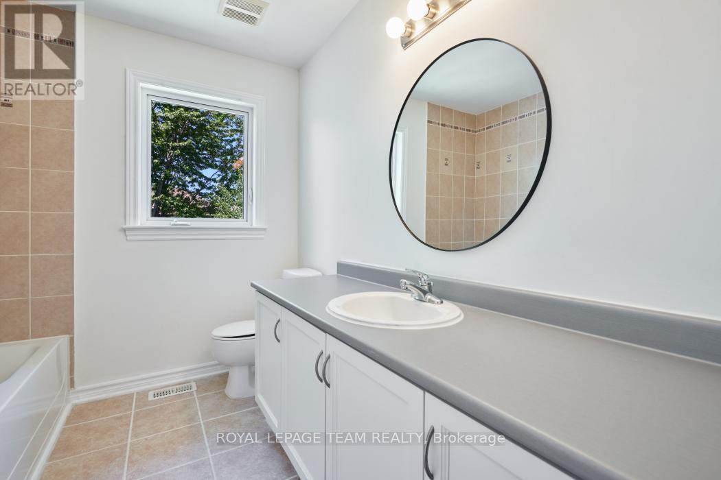 763 Long Point Circle, Ottawa, Ontario  K1T 4H5 - Photo 27 - X13440790