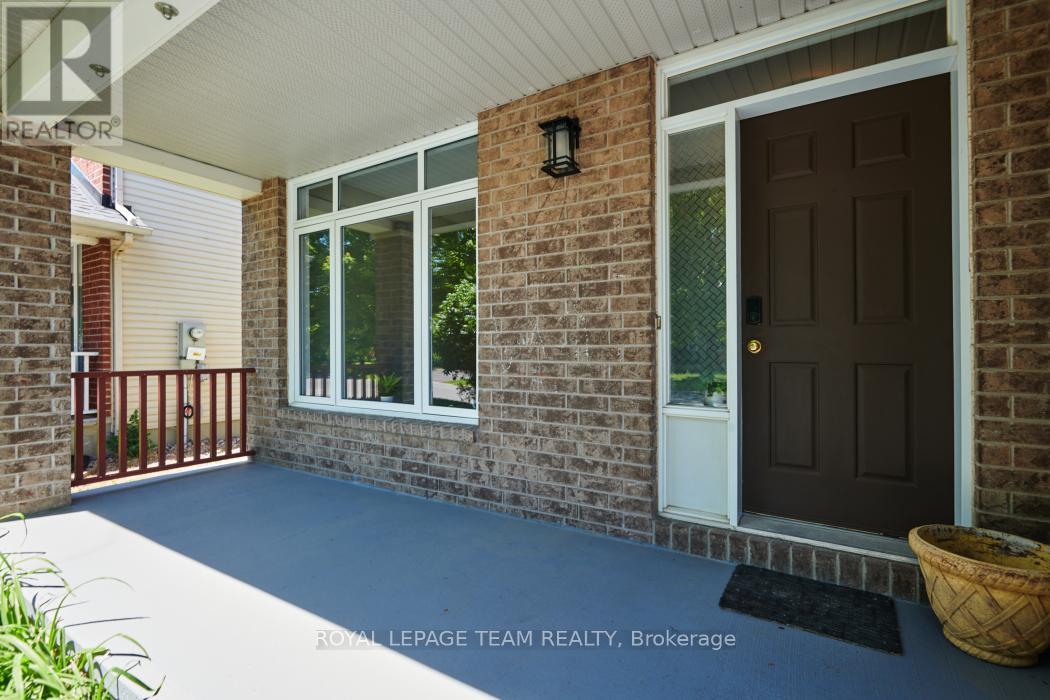 763 Long Point Circle, Ottawa, Ontario  K1T 4H5 - Photo 3 - X13440790