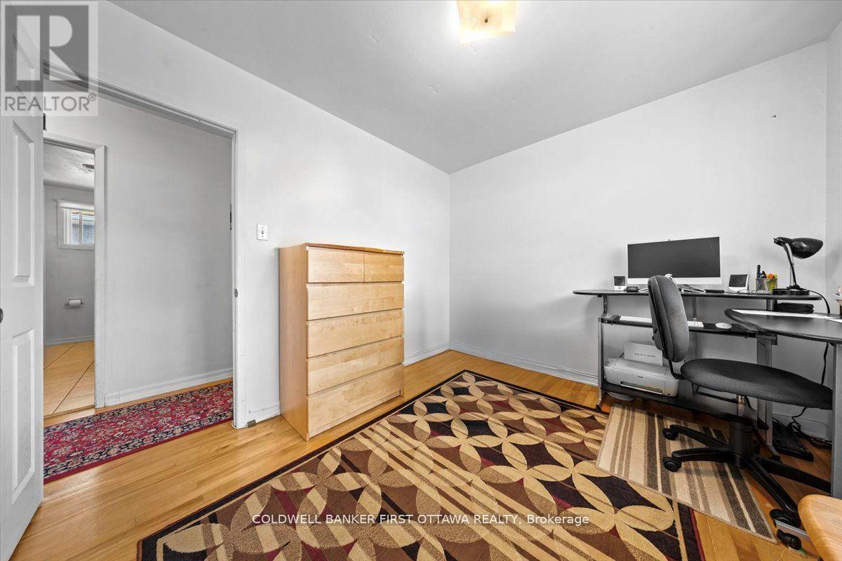 902 Watson Street, Ottawa, Ontario  K2B 6B9 - Photo 11 - X13440814