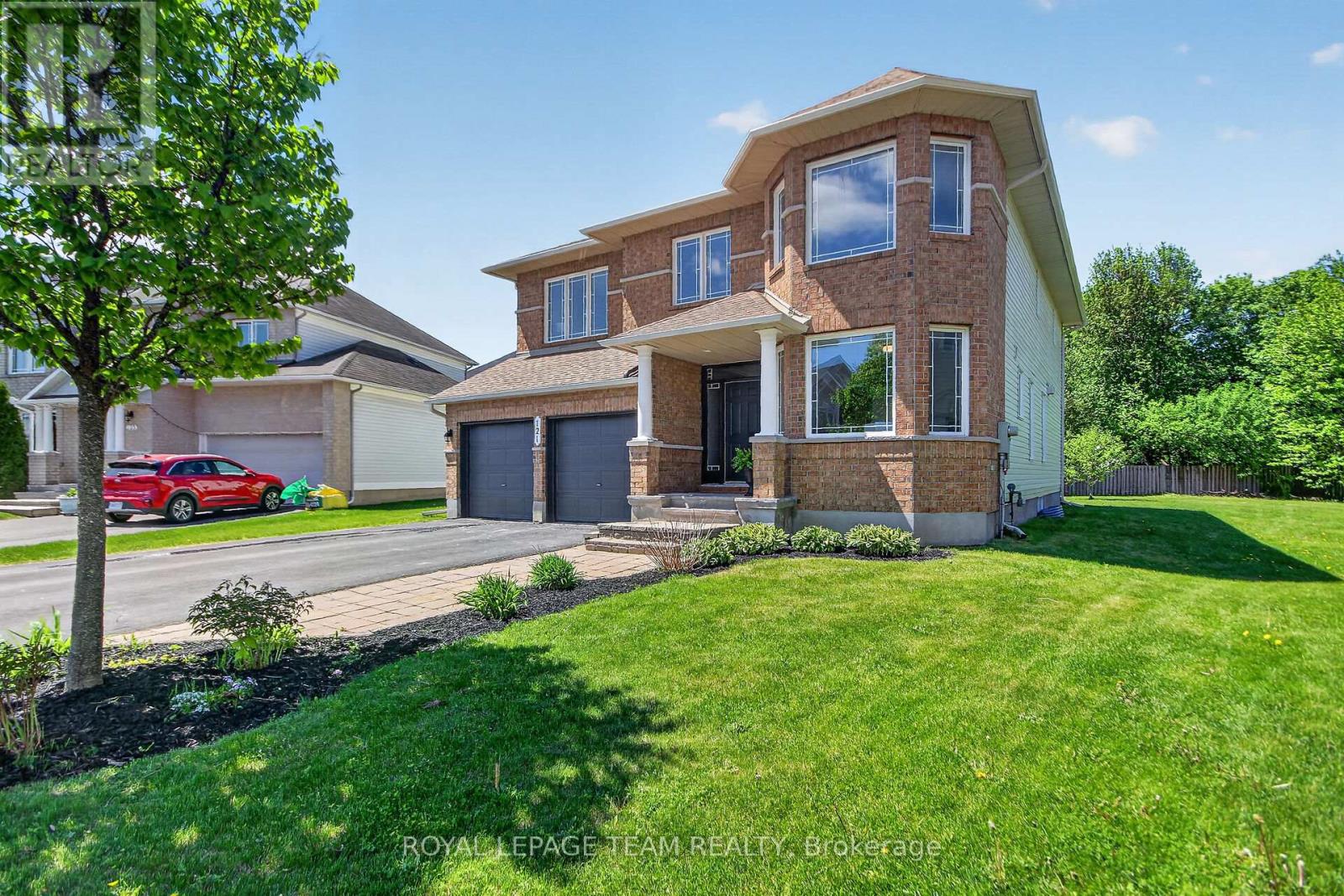 121 Muskego Crescent, Ottawa, Ontario  K2W 1H6 - Photo 2 - X13440840