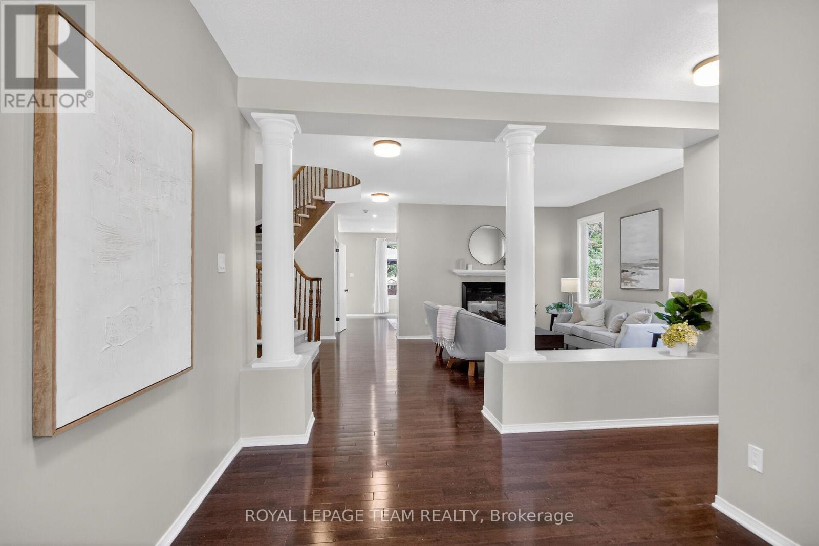 121 Muskego Crescent, Ottawa, Ontario  K2W 1H6 - Photo 6 - X13440840
