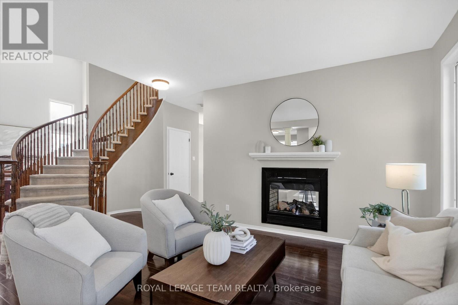 121 Muskego Crescent, Ottawa, Ontario  K2W 1H6 - Photo 8 - X13440840