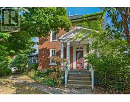 74 LAKE AVENUE W, Carleton Place, Ontario