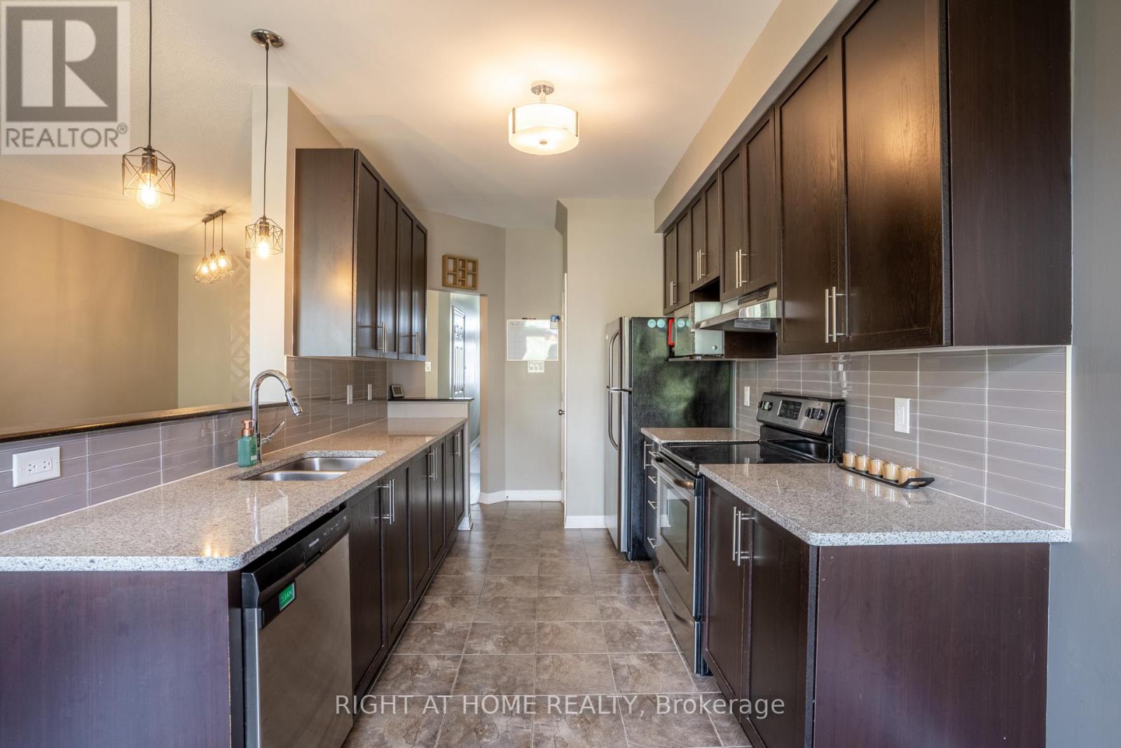 712 Brian Good Avenue, Ottawa, Ontario  K4M 0C1 - Photo 9 - X13441042