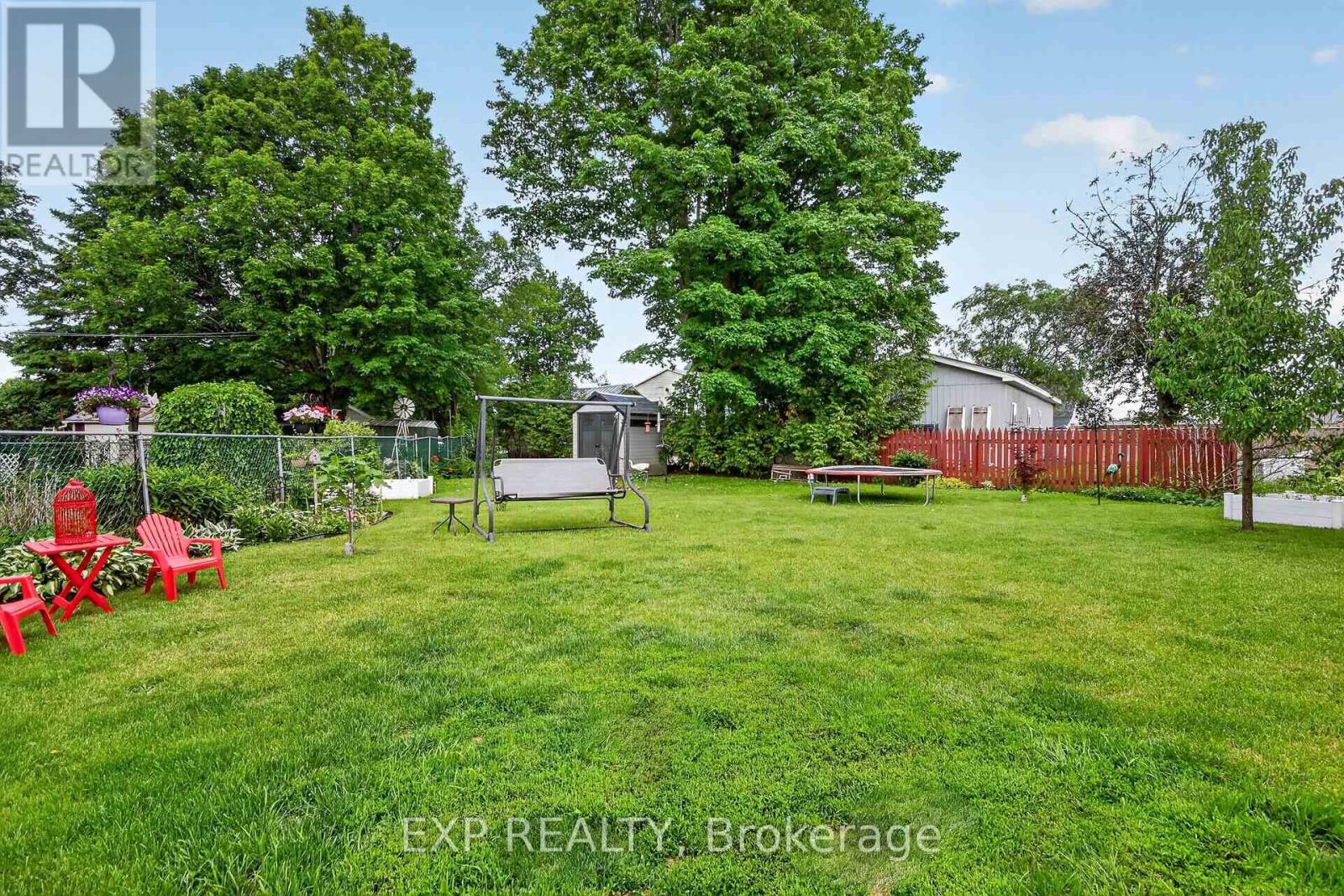 82 Munro Street, Carleton Place, Ontario  K7C 1H7 - Photo 34 - X13441054