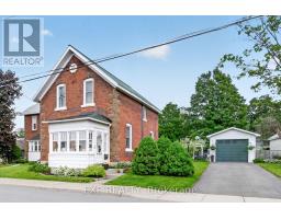 82 MUNRO STREET, Carleton Place, Ontario