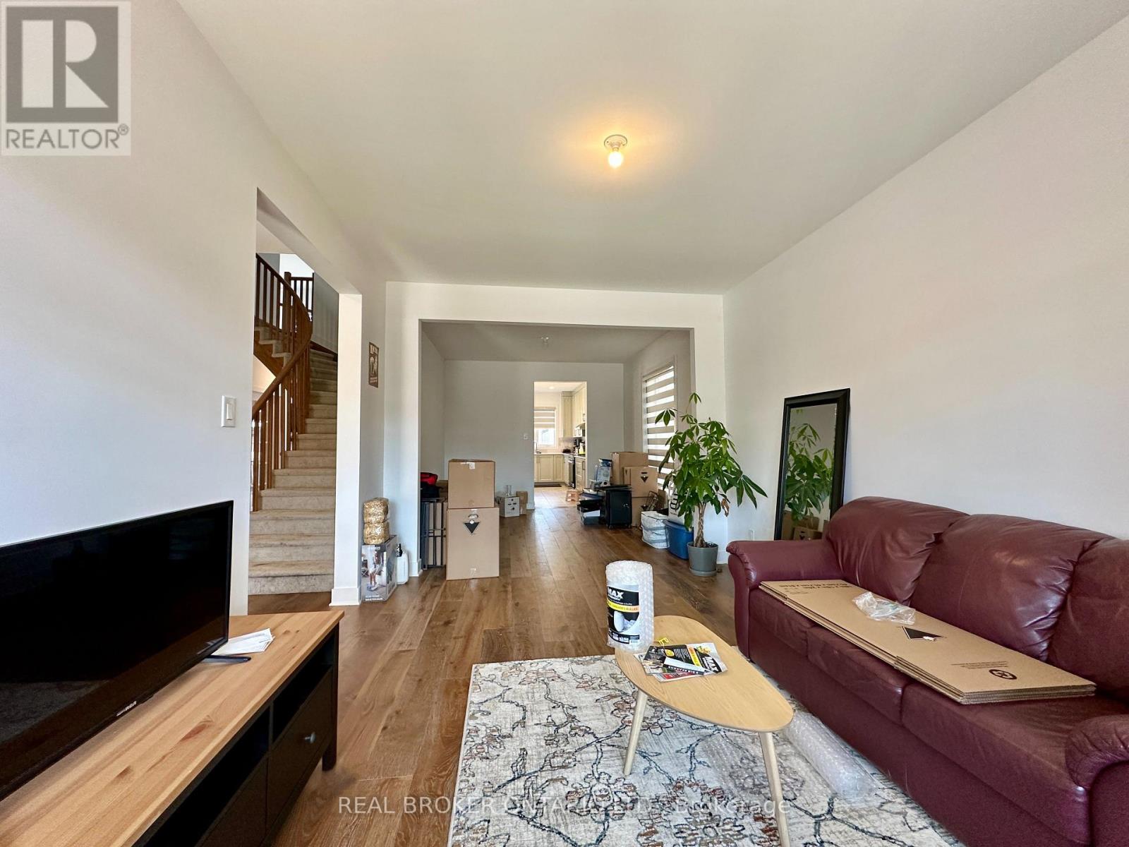 646 Gendarme Circle, Ottawa, Ontario  K1W 0R5 - Photo 11 - X13441086