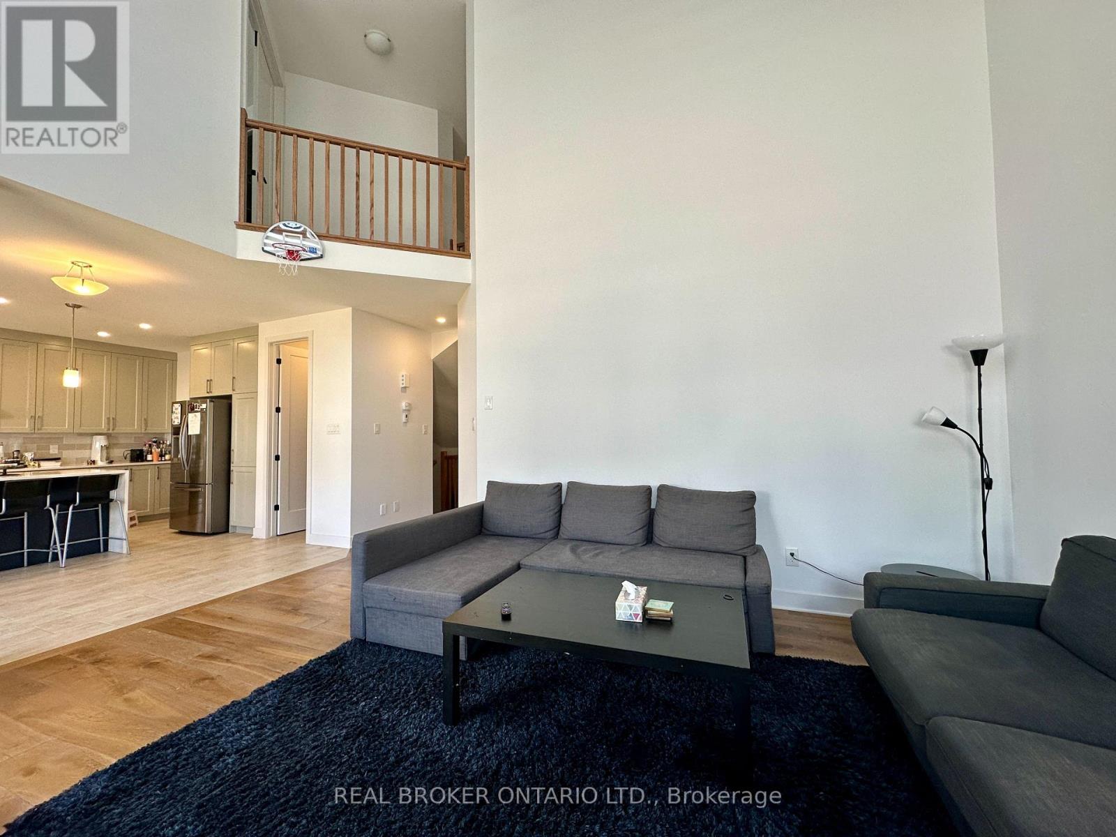646 Gendarme Circle, Ottawa, Ontario  K1W 0R5 - Photo 17 - X13441086