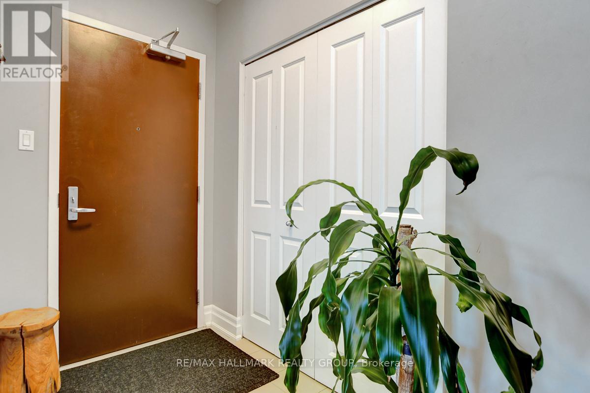1101 - 90 Landry Street, Ottawa, Ontario  K1L 0A9 - Photo 4 - X13441096