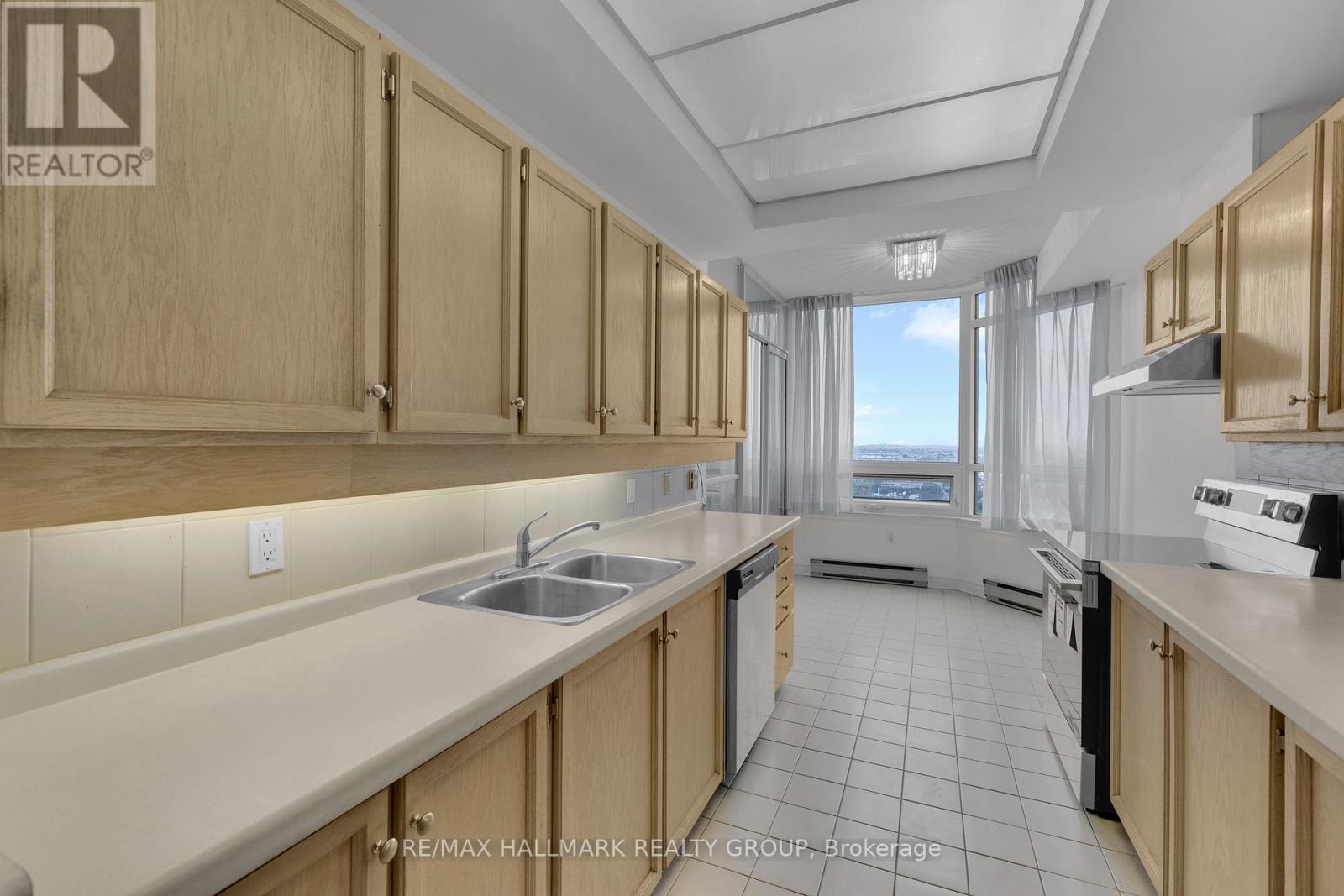 2204 - 1480 Riverside Drive, Ottawa, Ontario  K1G 5H2 - Photo 13 - X13441152
