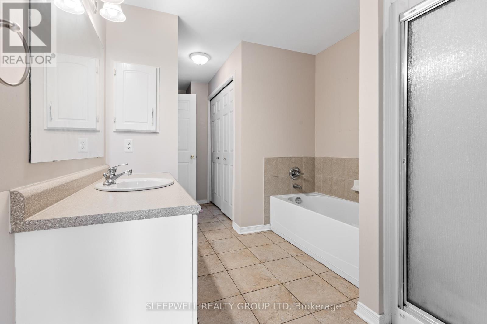 7 - 190 Rustic Hills Crescent, Ottawa, Ontario  K4A 0B9 - Photo 10 - X13441184