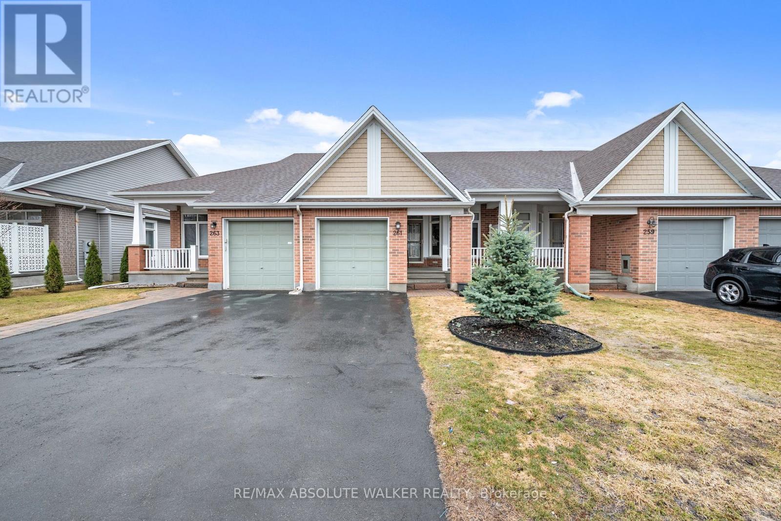 261 BULRUSH CRESCENT, Ottawa, Ontario