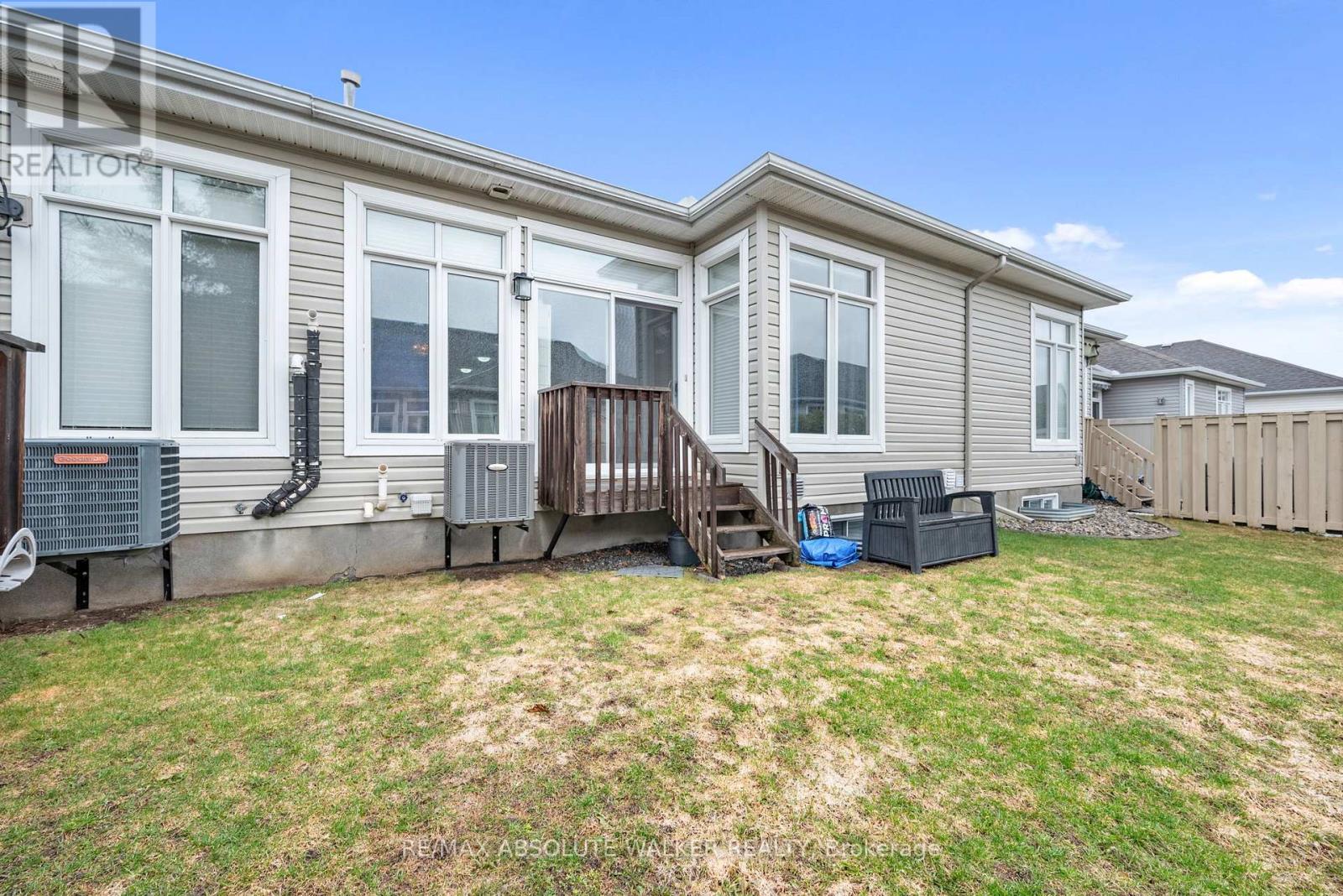 261 Bulrush Crescent, Ottawa, Ontario  K1T 0E5 - Photo 25 - X13441246