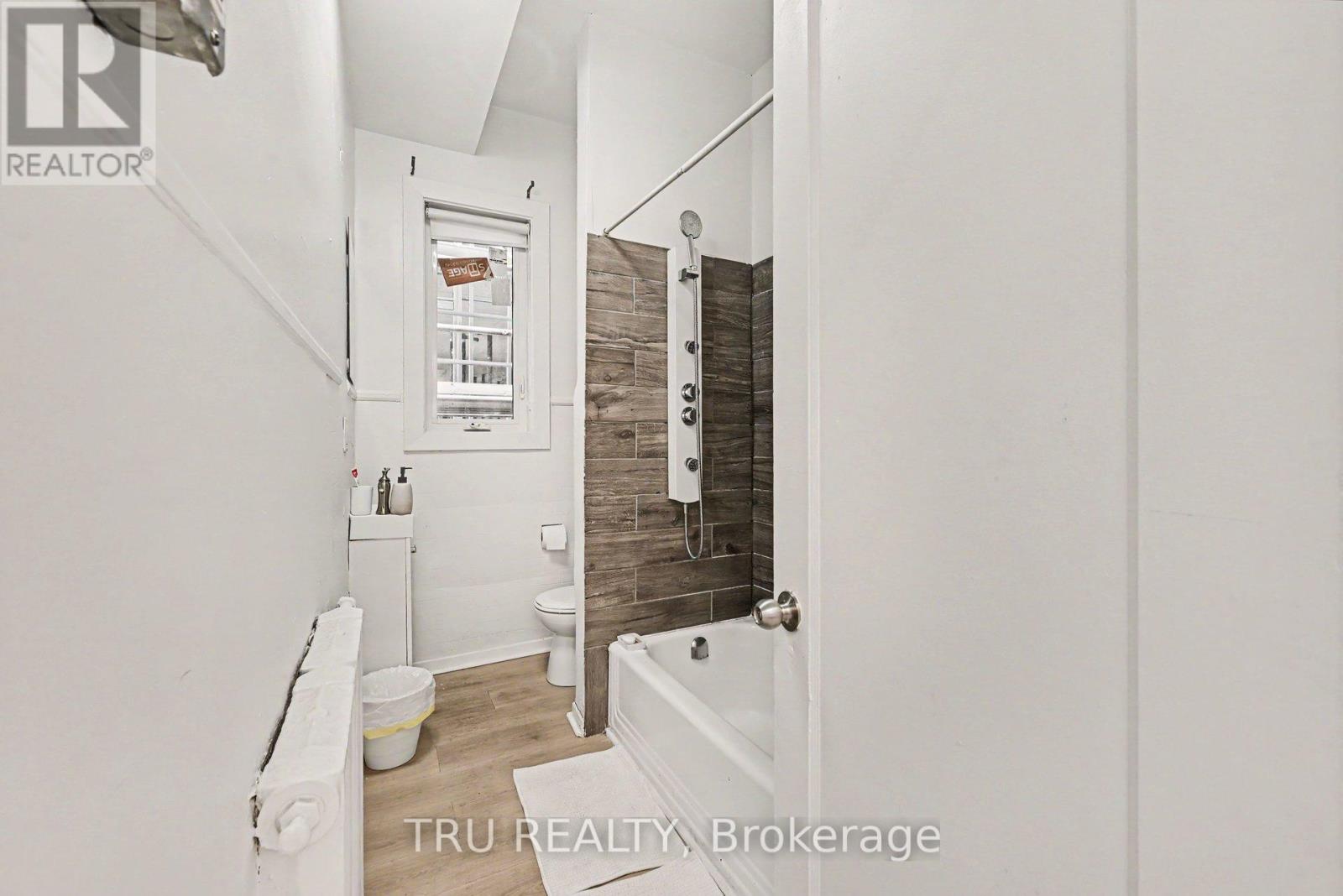 351 Friel Street, Ottawa, Ontario  K1N 7W7 - Photo 10 - X13441322
