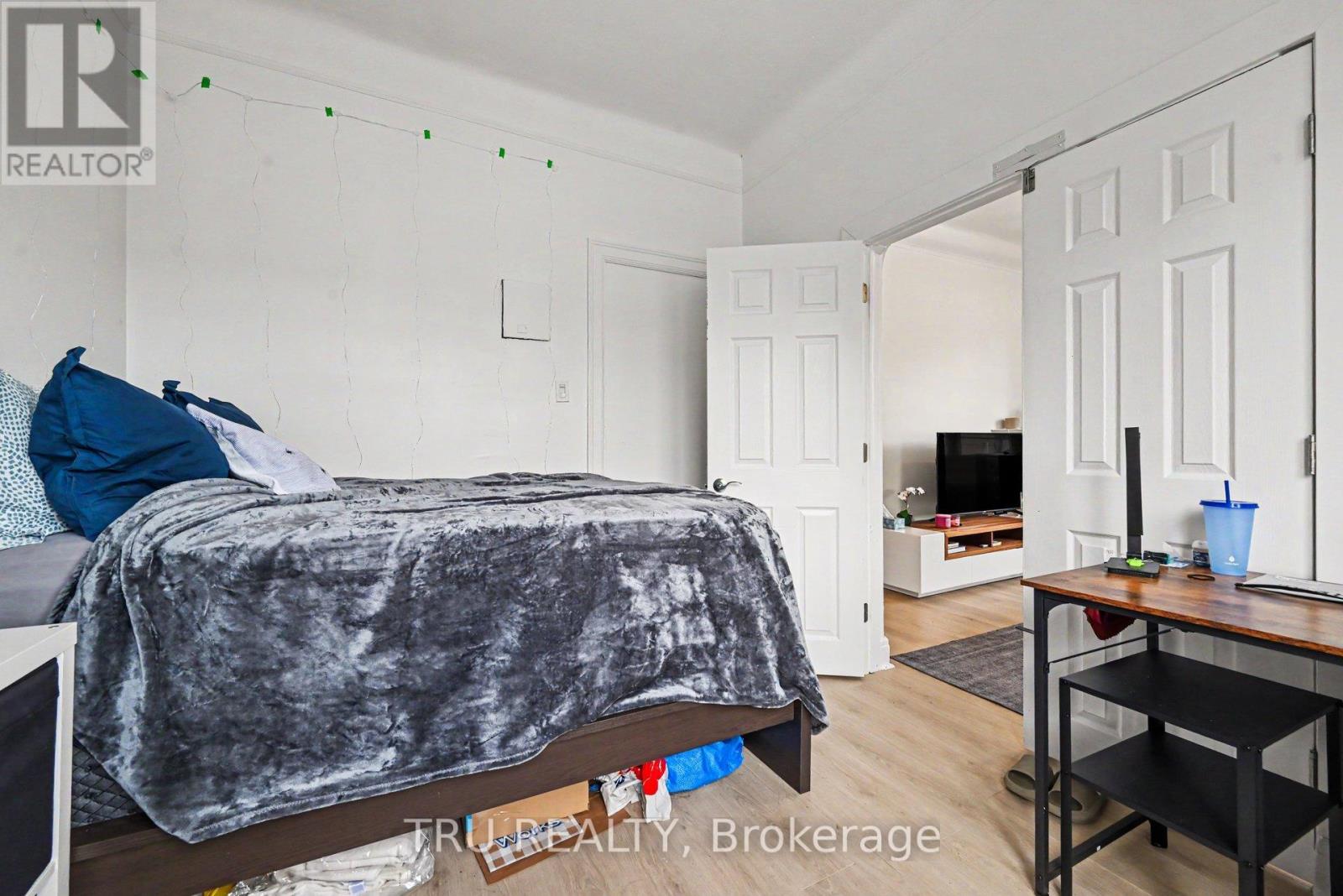 351 Friel Street, Ottawa, Ontario  K1N 7W7 - Photo 12 - X13441322