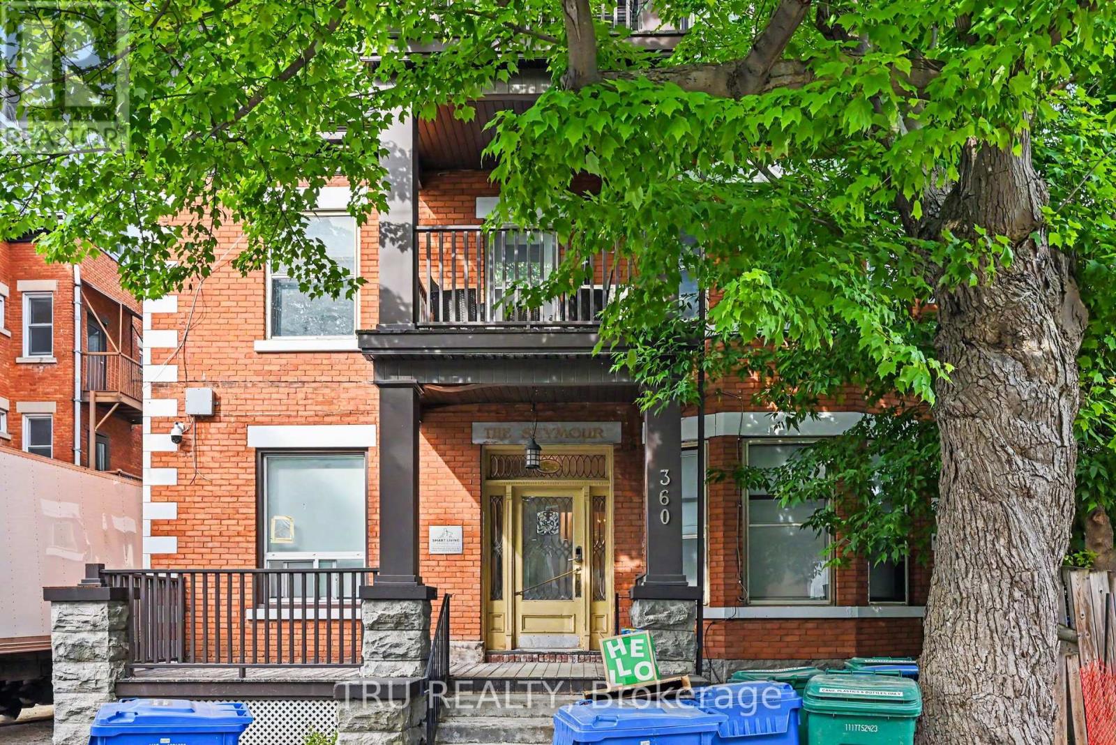 360 Friel Street, Ottawa, Ontario  K1N 7W6 - Photo 2 - X13441376