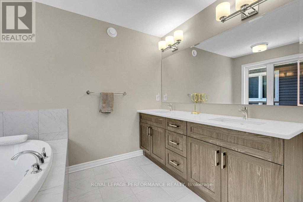 210 Trollius Way, Ottawa, Ontario  K1T 0R7 - Photo 27 - X13441534