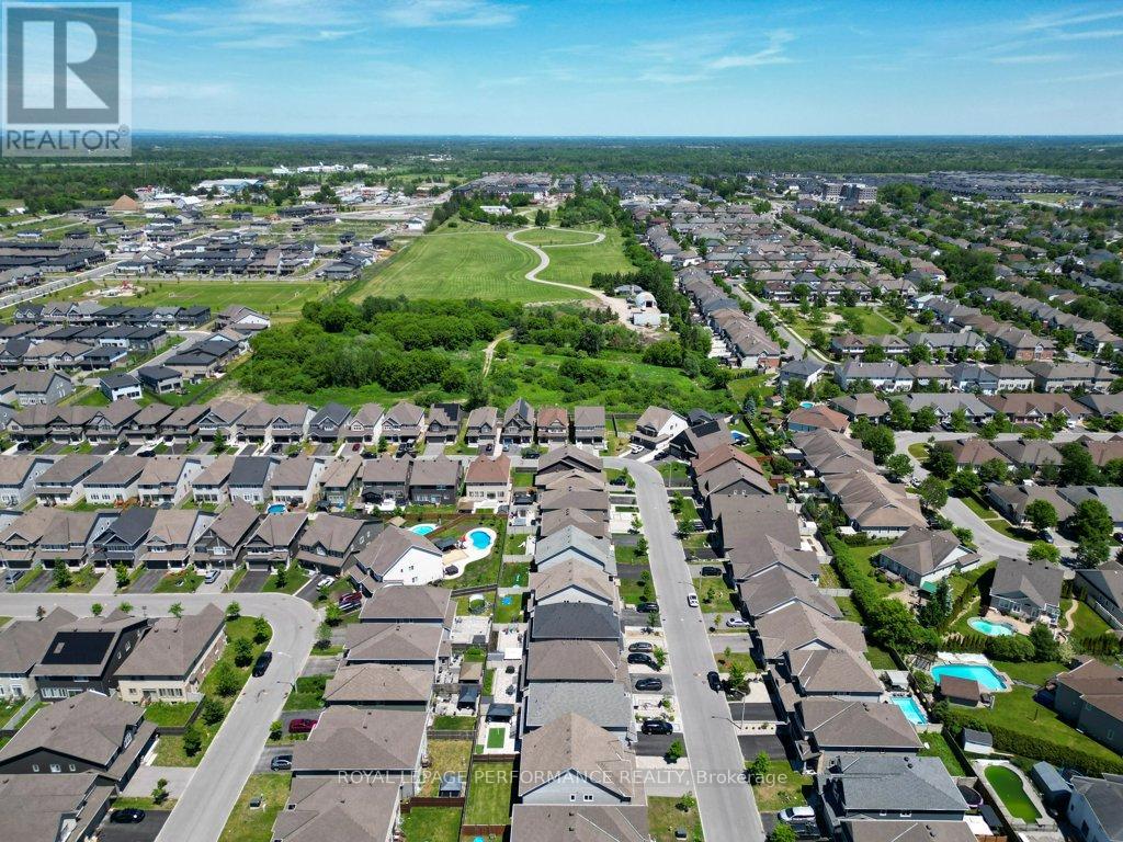 210 Trollius Way, Ottawa, Ontario  K1T 0R7 - Photo 45 - X13441534