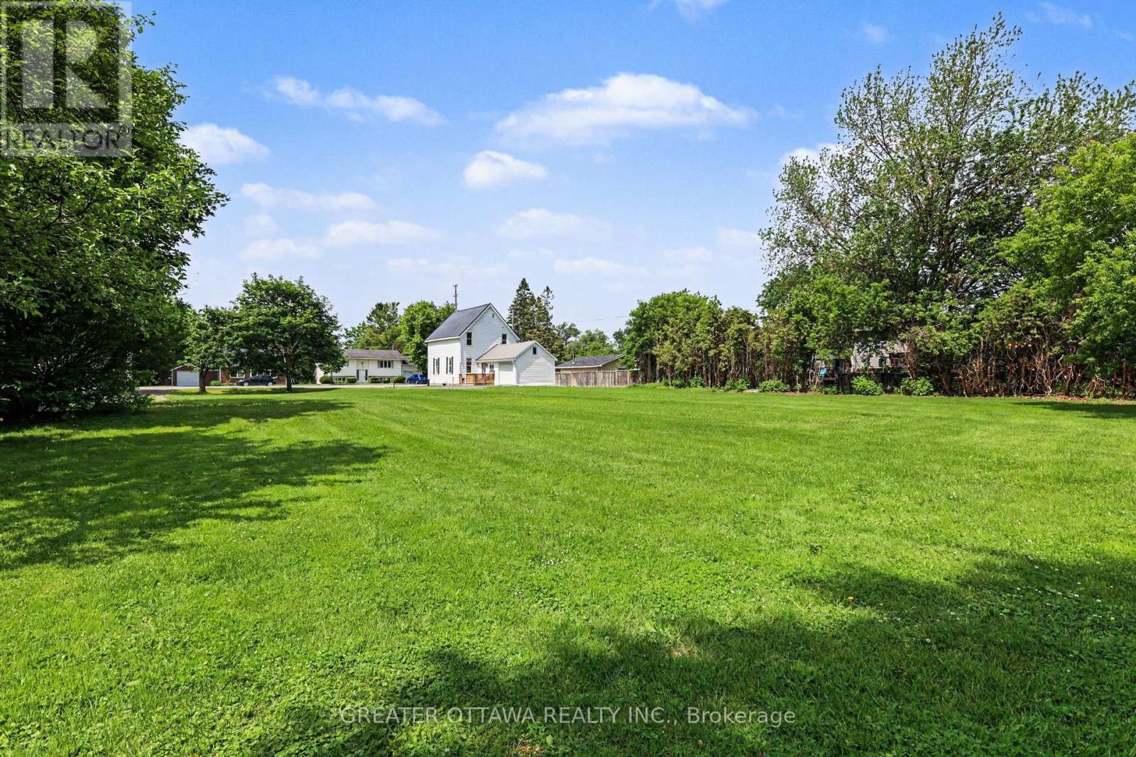 3607 MCBEAN STREET, Ottawa, Ontario