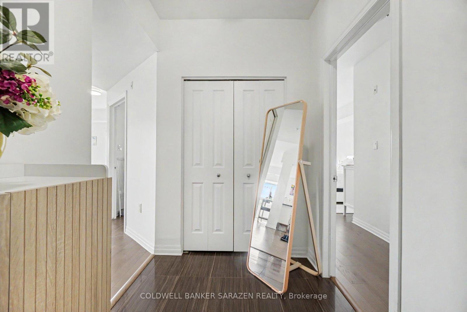 303 - 250 Winterfell Private, Ottawa, Ontario  K1G 4J1 - Photo 3 - X13441650