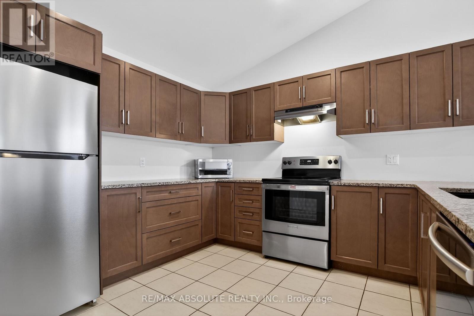 15 Seabert Drive, Arnprior, Ontario  K7S 0H9 - Photo 4 - X13441684