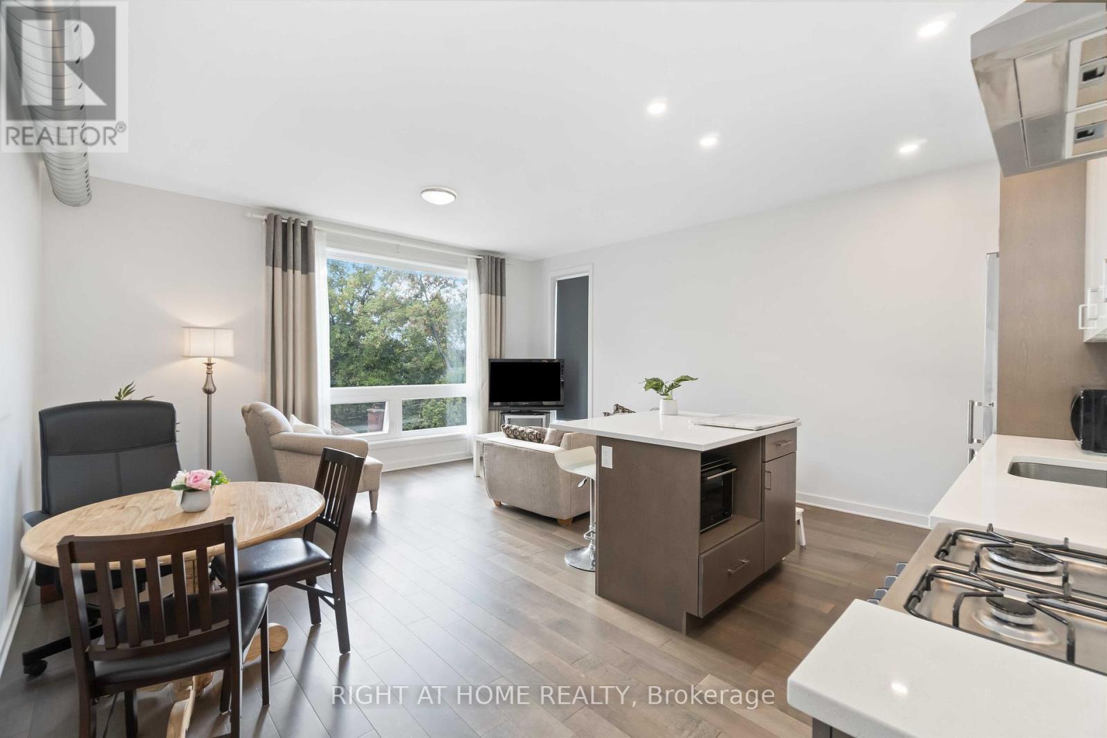 305 - 22 Perkins Street, Ottawa, Ontario  K1R 7G5 - Photo 5 - X13441828