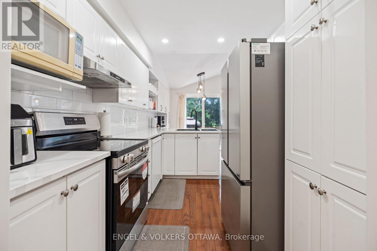 18 Cambray Lane, Ottawa, Ontario  K2K 3C3 - Photo 11 - X13441838