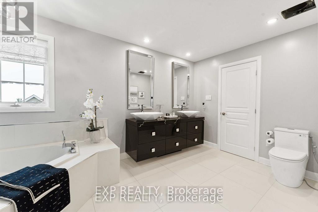 316 Wild Iris Avenue, Ottawa, Ontario  K1T 0B6 - Photo 32 - X13441958