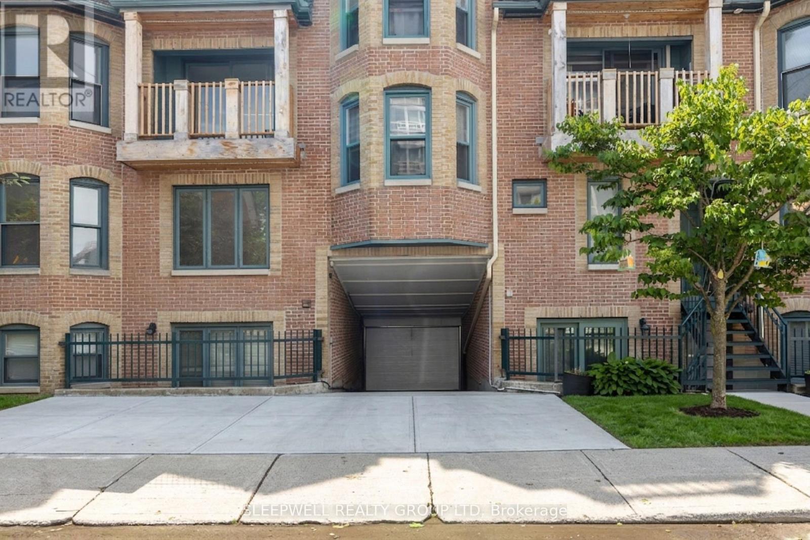 2 - 232 Wilbrod Street, Ottawa, Ontario  K1N 6L6 - Photo 2 - X13442042