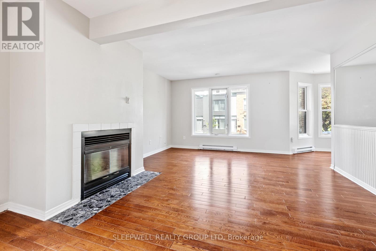 2 - 232 Wilbrod Street, Ottawa, Ontario  K1N 6L6 - Photo 4 - X13442042