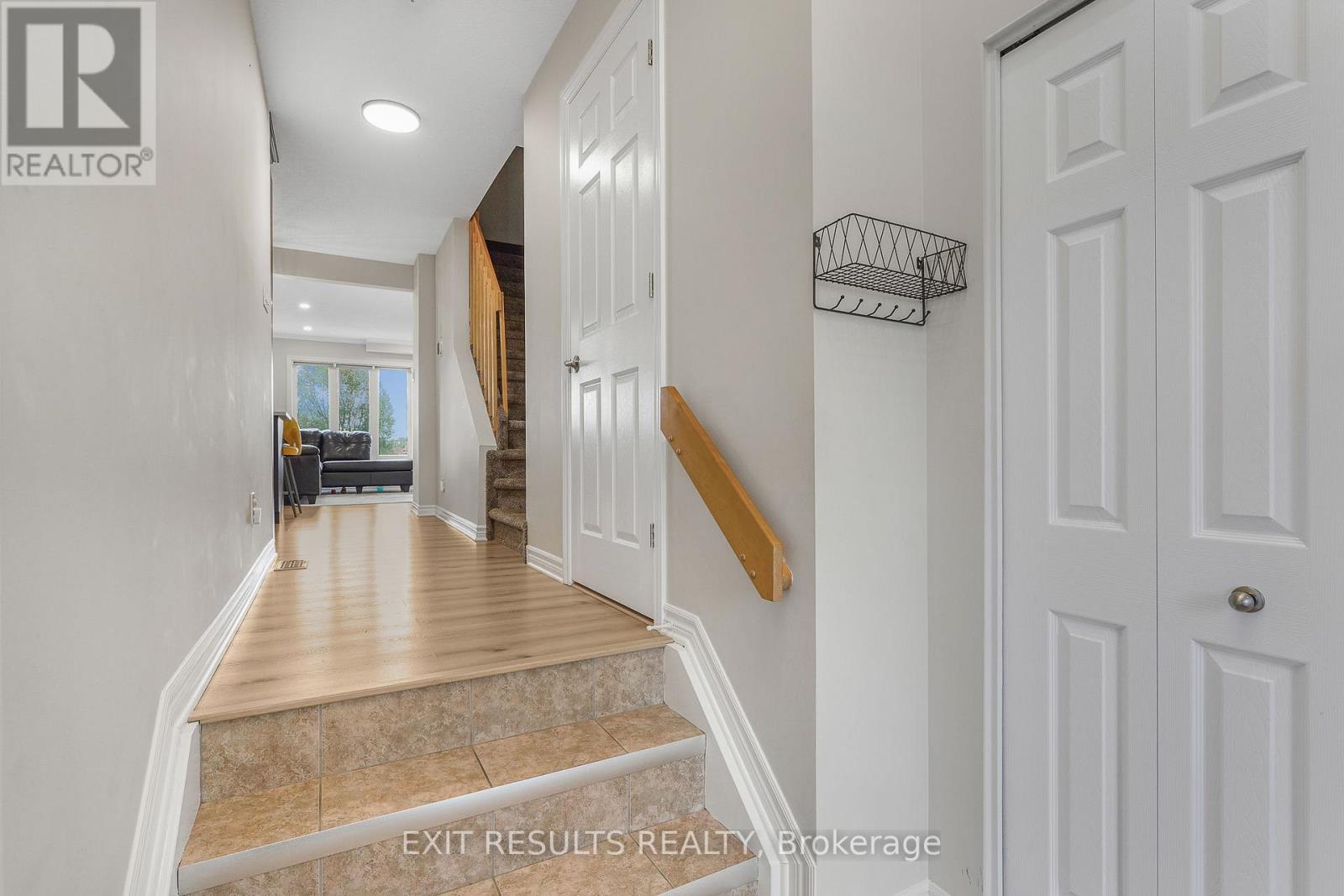 2609 Raymond Street, Clarence-Rockland, Ontario  K4K 0B6 - Photo 4 - X13442066