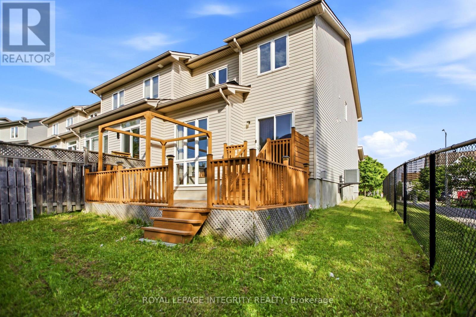 354 Rolling Meadow Crescent, Ottawa, Ontario  K1W 0A7 - Photo 30 - X13442128