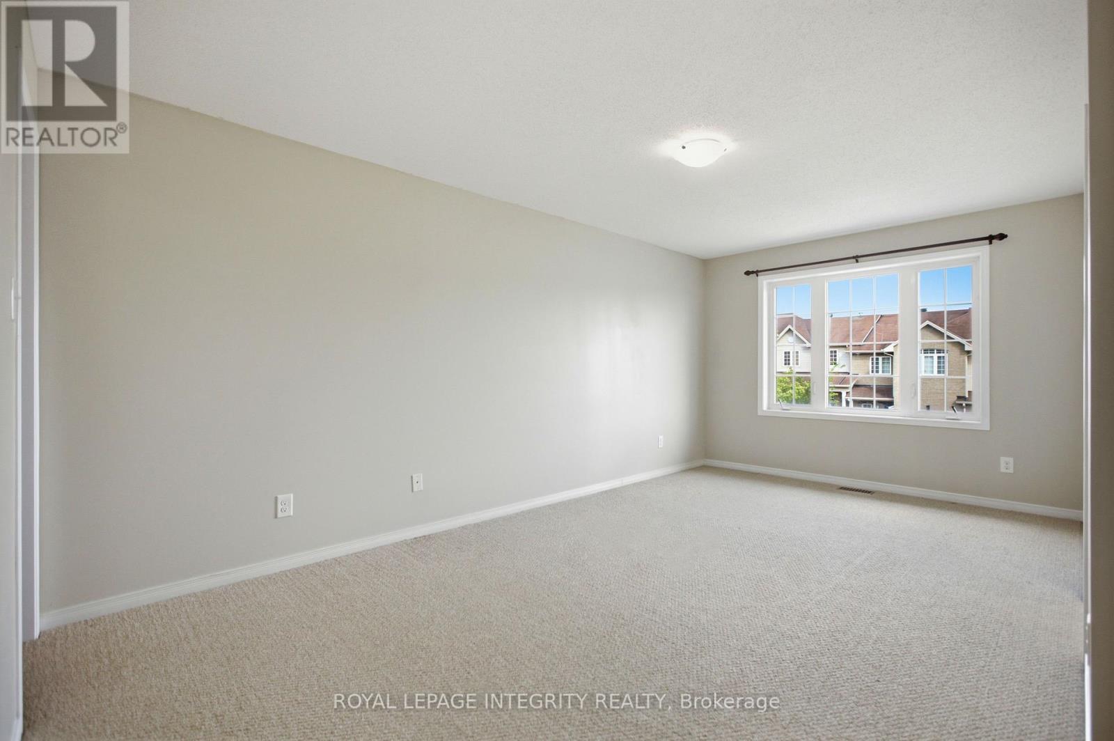 354 Rolling Meadow Crescent, Ottawa, Ontario  K1W 0A7 - Photo 14 - X13442142