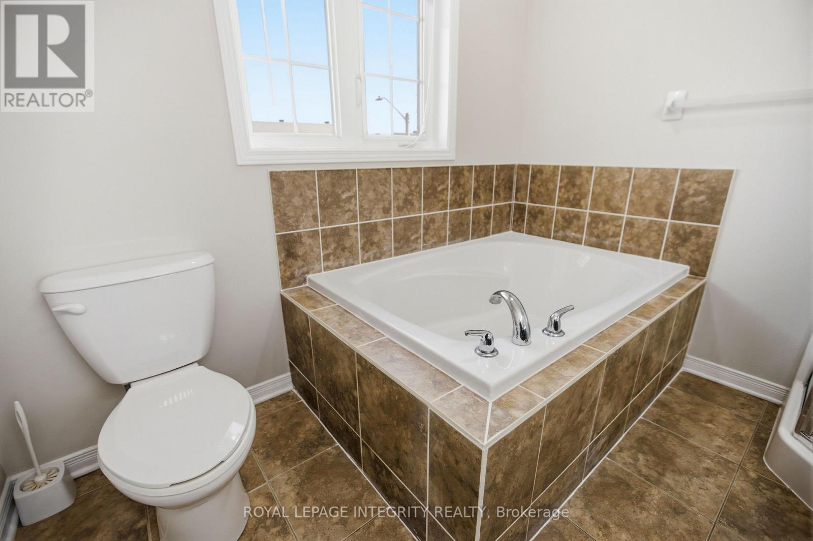 354 Rolling Meadow Crescent, Ottawa, Ontario  K1W 0A7 - Photo 17 - X13442142