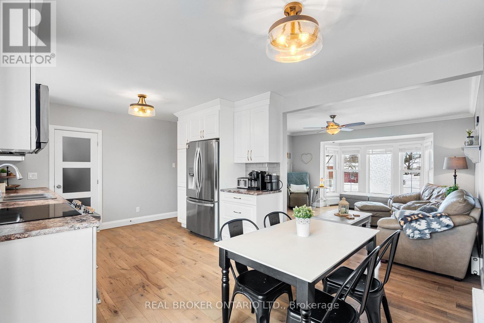 12 Florence Street, Smiths Falls, Ontario  K7A 4A3 - Photo 15 - X13442320