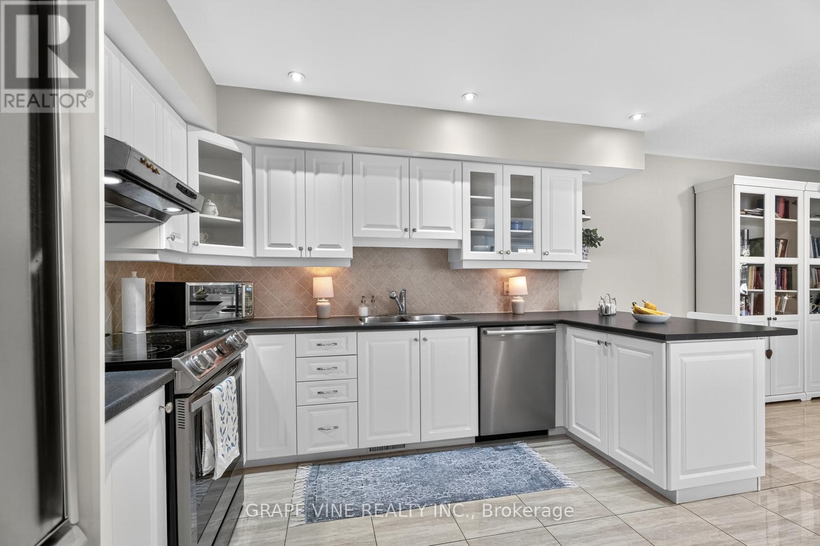 21 Fieldberry Private, Ottawa, Ontario  K2J 5E8 - Photo 9 - X13442388