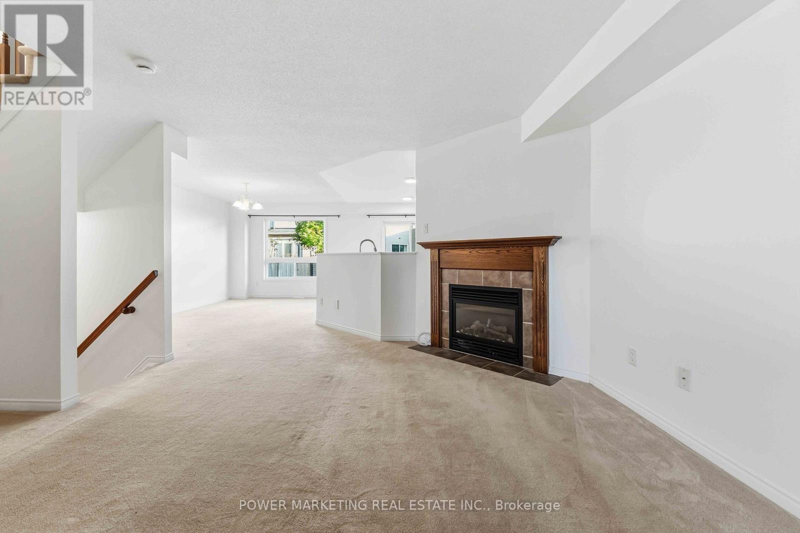 326 Applecross Crescent, Ottawa, Ontario  K2K 0C4 - Photo 7 - X13442430