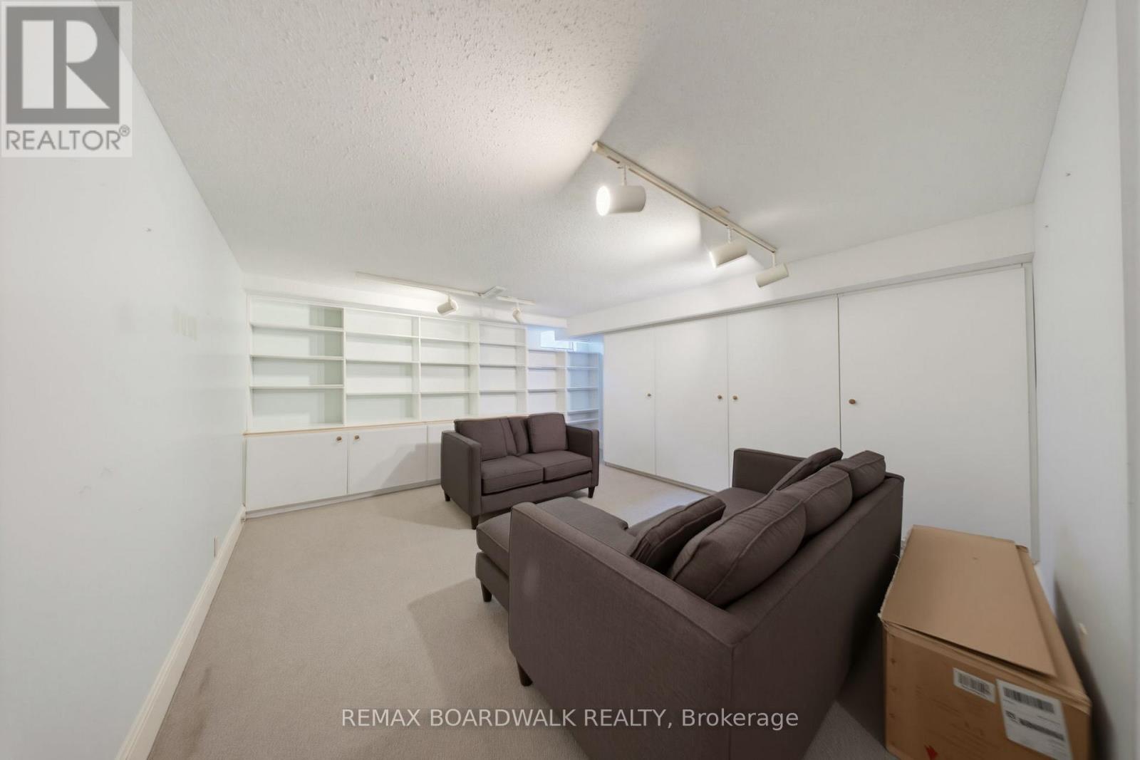 B - 595 Besserer Street, Ottawa, Ontario  K1N 6C8 - Photo 42 - X13442432