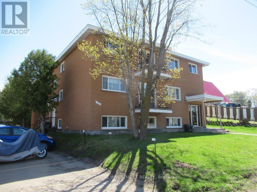 125 - 145 - 165 - 185 Catherine Street, Pembroke, Ontario  K8A 1V3 - Photo 3 - X13442484
