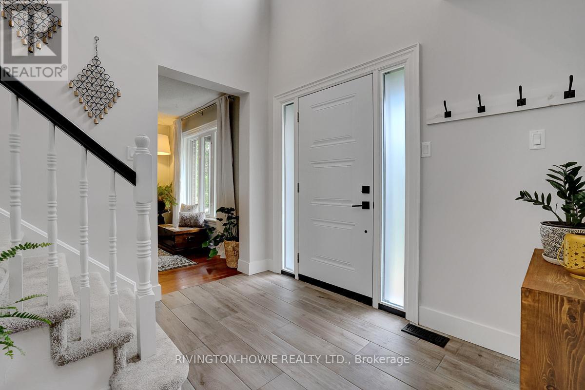 26 Spindle Way, Ottawa, Ontario  K2S 1J3 - Photo 2 - X13442570