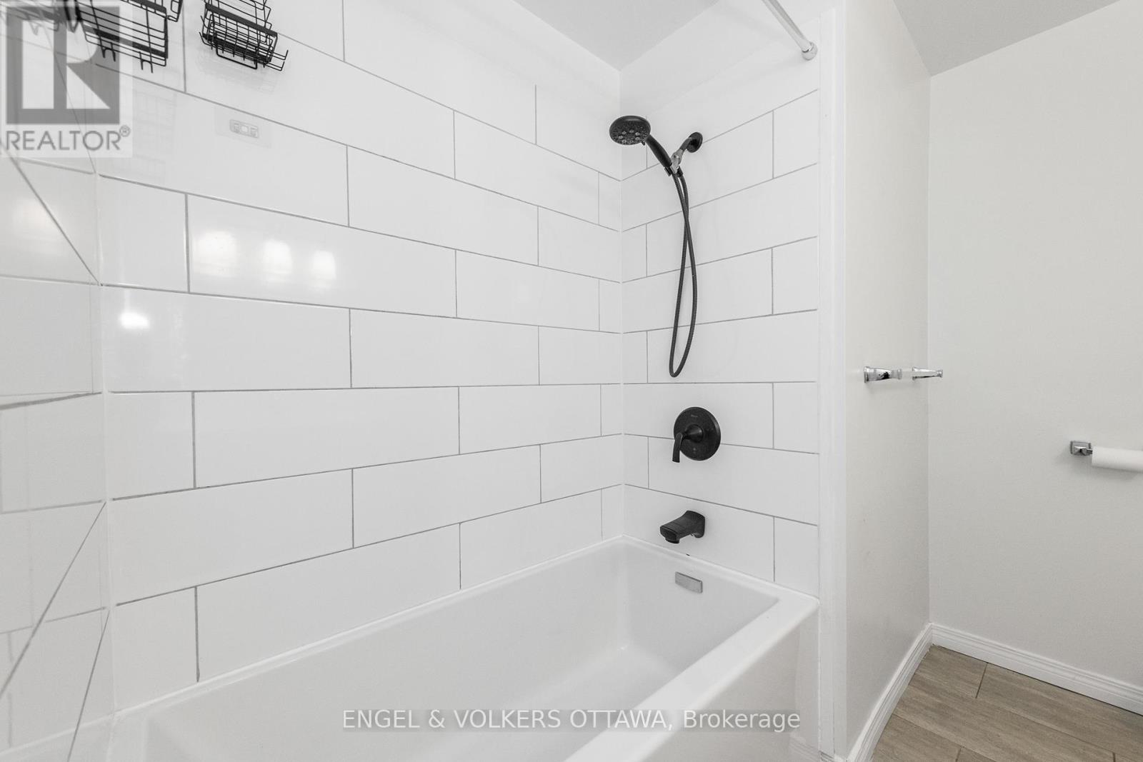 75 Woodfield Drive, Ottawa, Ontario  K2G 0A1 - Photo 17 - X13442588