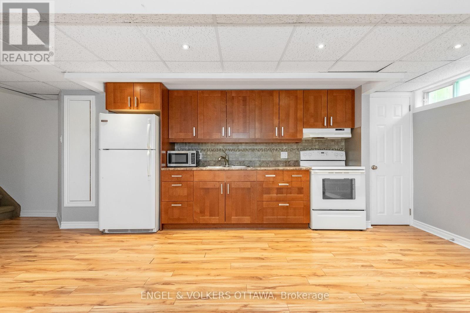 75 Woodfield Drive, Ottawa, Ontario  K2G 0A1 - Photo 18 - X13442588