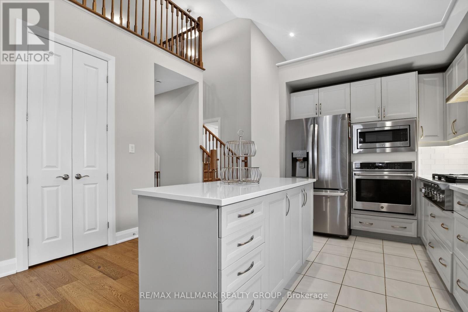 341 Serenade Crescent, Ottawa, Ontario  K1X 0B9 - Photo 9 - X13442598